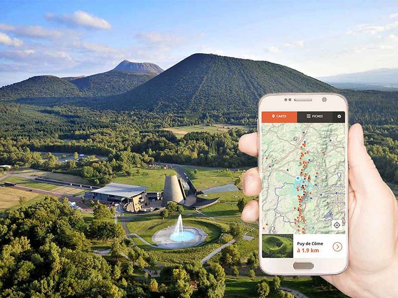 Appli Volcans d'Auvergne pour découvrir les volcans qui vous entourent