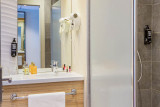 nico-gomez-htl-ibis-clermont-ferrand-bd-53-2549