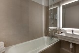 Hôtel Kyriad Clermont-Ferrand Sud La Pardieu - Salle de bain