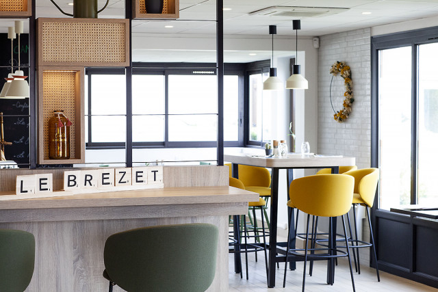 restaurant-Campanile NATURE - Clermont Ferrand Le Brezet