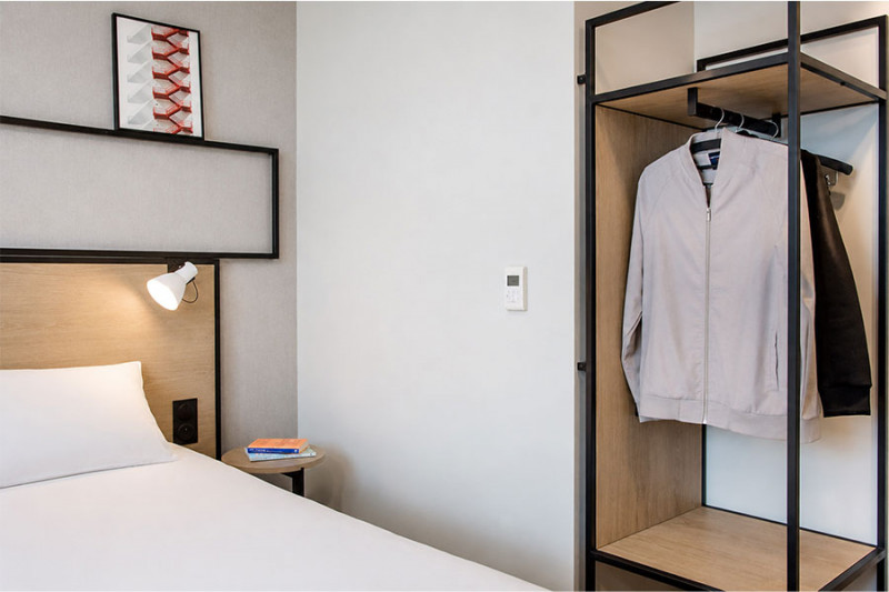 nico-gomez-htl-ibis-clermont-ferrand-bd-51-2525