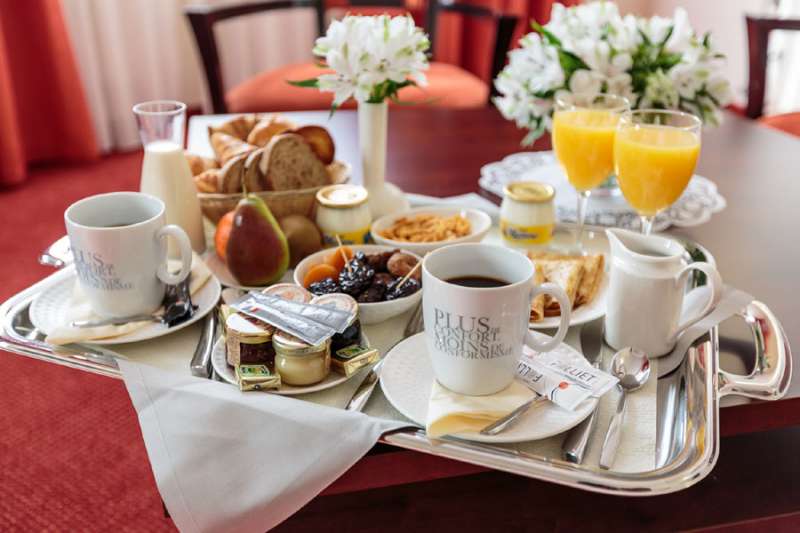 Hotel Kyriad Prestige - breakfast