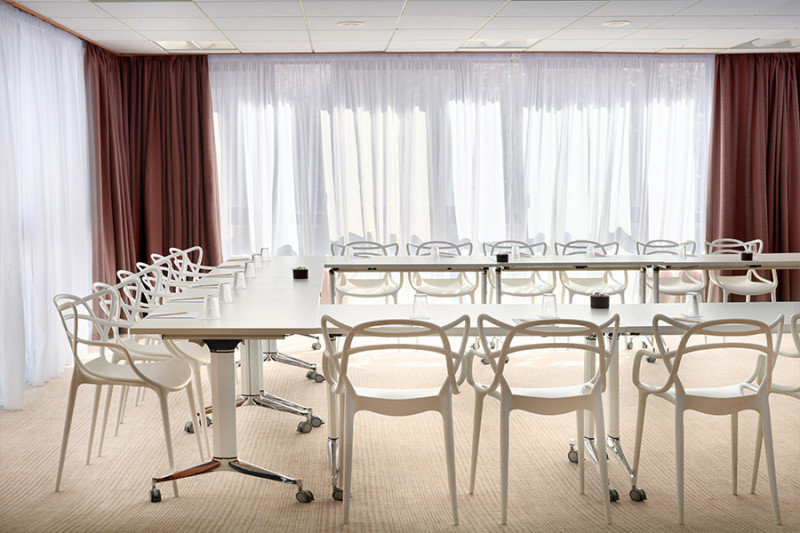 salle-de-r-union-2436